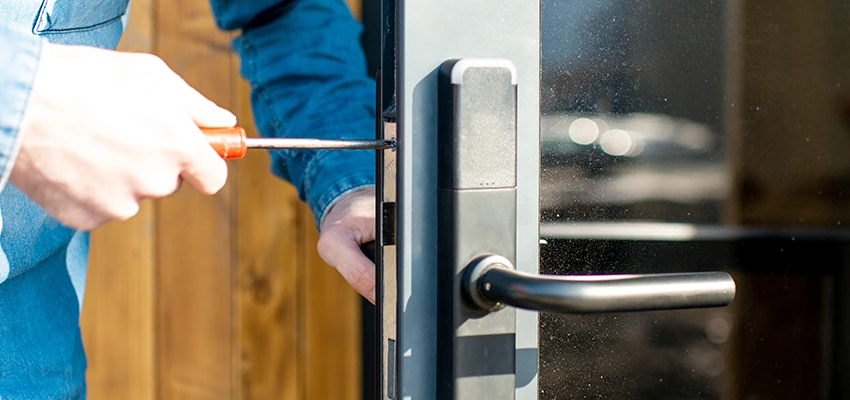 Aluminium Door Lock Replacement in Cudahy, California